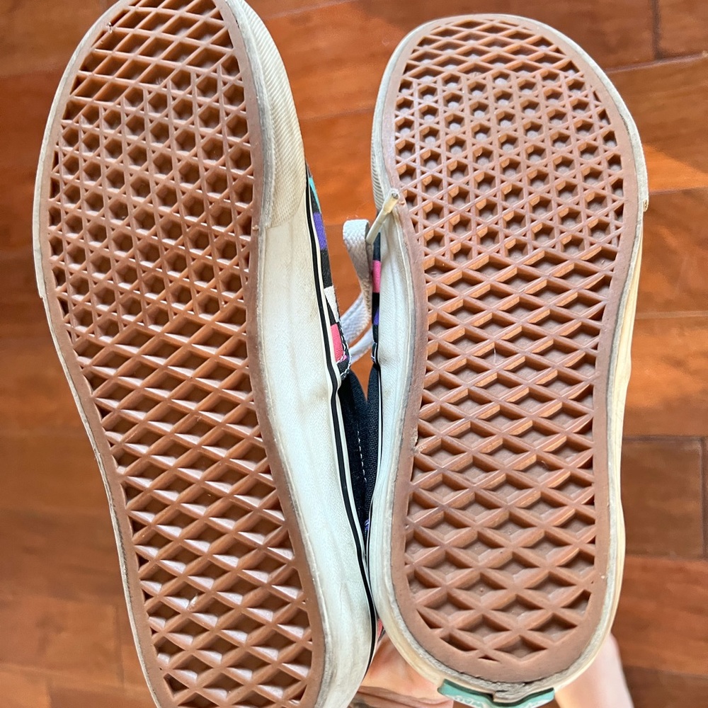 Checkered Vans - Picture 5 of 5